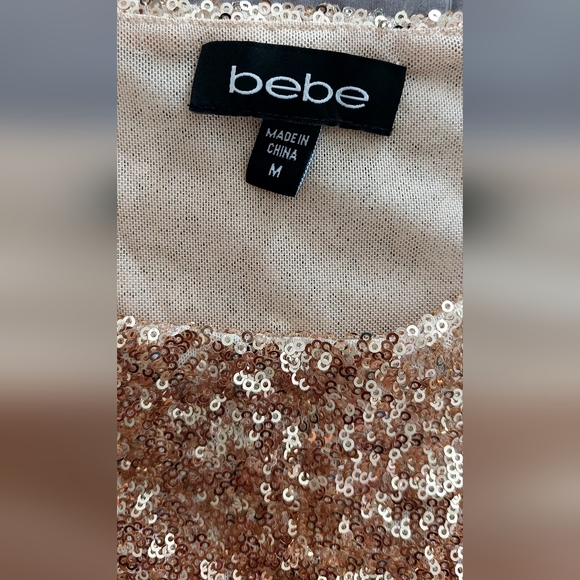 🥂 BEBE Gold Sequin Peplum Top - Picture 4 of 10